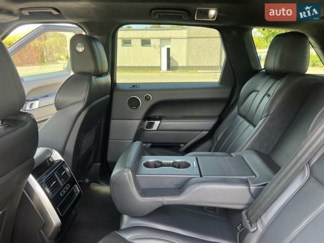 Білий Ленд Ровер Range Rover Sport, об'ємом двигуна 3 л та пробігом 126 тис. км за 29500 $, фото 31 на Automoto.ua