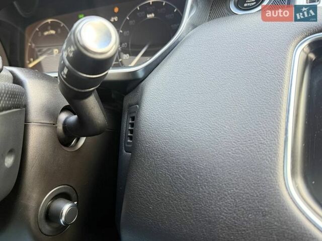 Белый Ленд Ровер Рендж Ровер Спорт, объемом двигателя 3 л и пробегом 261 тыс. км за 26990 $, фото 25 на Automoto.ua