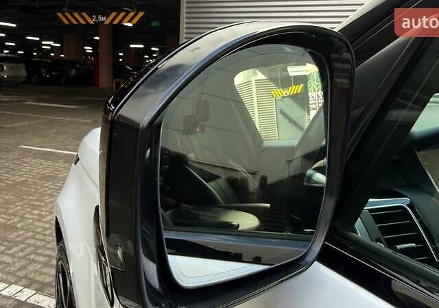 Білий Ленд Ровер Range Rover Sport, об'ємом двигуна 3 л та пробігом 261 тис. км за 26990 $, фото 17 на Automoto.ua