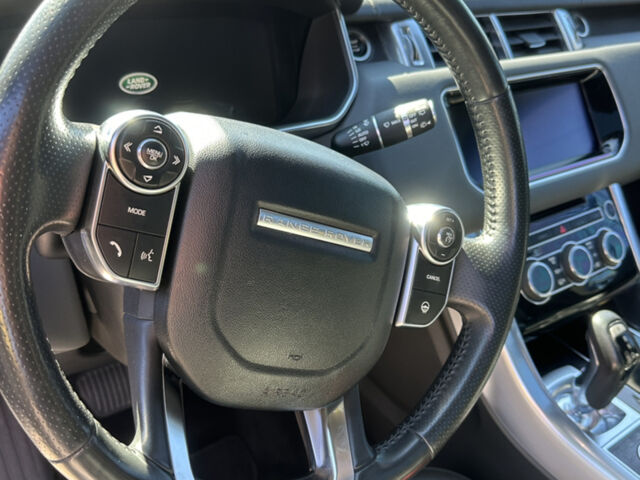 Білий Ленд Ровер Range Rover Sport, об'ємом двигуна 3 л та пробігом 170 тис. км за 24800 $, фото 8 на Automoto.ua