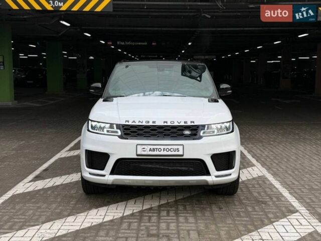 Белый Ленд Ровер Рендж Ровер Спорт, объемом двигателя 3 л и пробегом 261 тыс. км за 26990 $, фото 2 на Automoto.ua