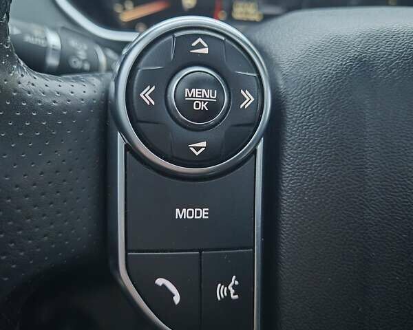 Білий Ленд Ровер Range Rover Sport, об'ємом двигуна 3 л та пробігом 170 тис. км за 27900 $, фото 29 на Automoto.ua