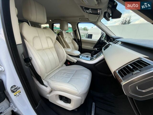 Білий Ленд Ровер Range Rover Sport, об'ємом двигуна 3 л та пробігом 171 тис. км за 22500 $, фото 53 на Automoto.ua