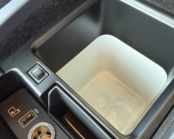 Белый Ленд Ровер Рендж Ровер Спорт, объемом двигателя 3 л и пробегом 259 тыс. км за 28500 $, фото 26 на Automoto.ua