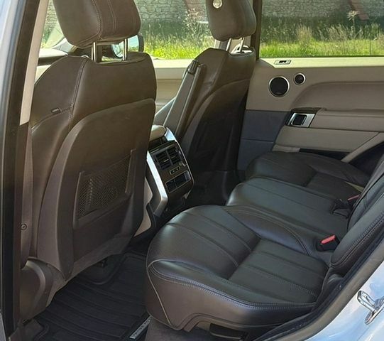 Білий Ленд Ровер Range Rover Sport, об'ємом двигуна 3 л та пробігом 215 тис. км за 22800 $, фото 38 на Automoto.ua