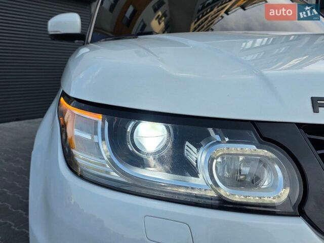 Білий Ленд Ровер Range Rover Sport, об'ємом двигуна 3 л та пробігом 194 тис. км за 23777 $, фото 29 на Automoto.ua
