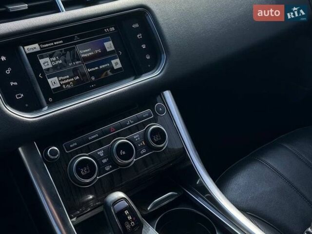 Белый Ленд Ровер Рендж Ровер Спорт, объемом двигателя 3 л и пробегом 195 тыс. км за 20800 $, фото 17 на Automoto.ua