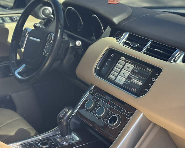 Білий Ленд Ровер Range Rover Sport, об'ємом двигуна 3 л та пробігом 101 тис. км за 26000 $, фото 7 на Automoto.ua