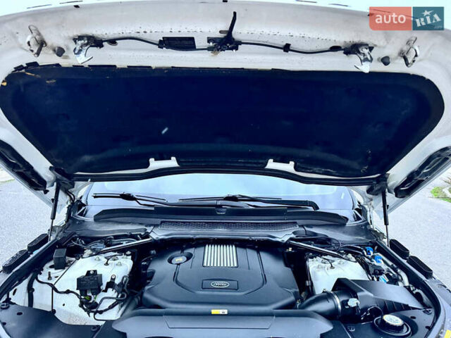 Белый Ленд Ровер Рендж Ровер Спорт, объемом двигателя 2.99 л и пробегом 104 тыс. км за 29500 $, фото 51 на Automoto.ua