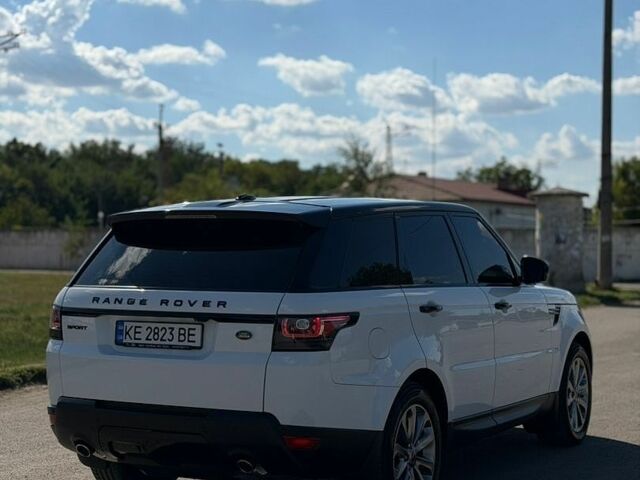 Білий Ленд Ровер Range Rover Sport, об'ємом двигуна 3 л та пробігом 117 тис. км за 29990 $, фото 6 на Automoto.ua
