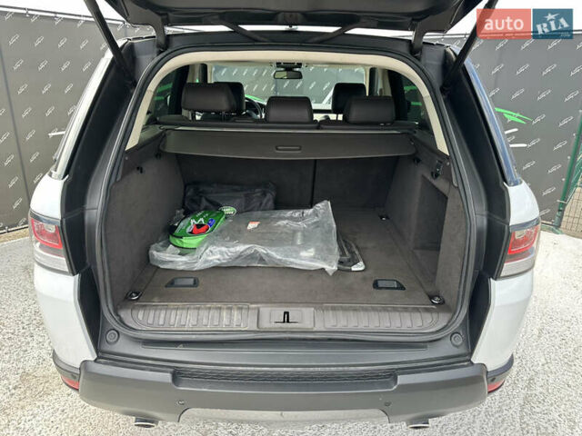Білий Ленд Ровер Range Rover Sport, об'ємом двигуна 2.99 л та пробігом 164 тис. км за 31999 $, фото 31 на Automoto.ua