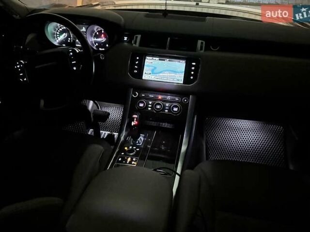 Білий Ленд Ровер Range Rover Sport, об'ємом двигуна 2.99 л та пробігом 105 тис. км за 26900 $, фото 17 на Automoto.ua