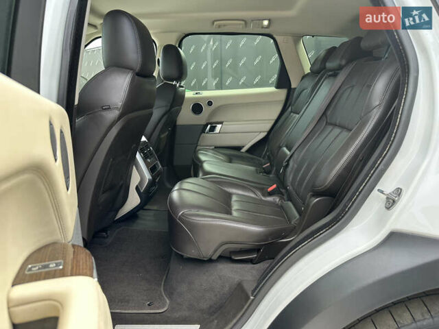Білий Ленд Ровер Range Rover Sport, об'ємом двигуна 2.99 л та пробігом 164 тис. км за 31999 $, фото 17 на Automoto.ua