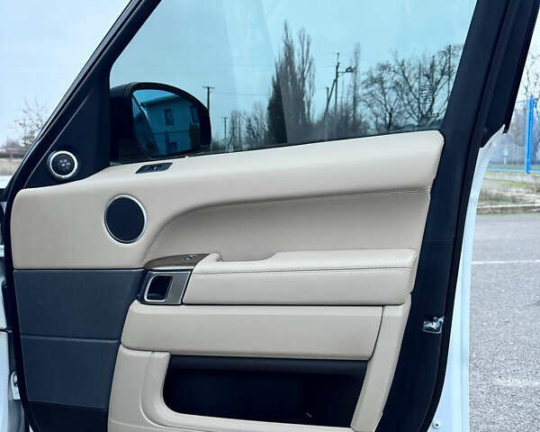 Белый Ленд Ровер Рендж Ровер Спорт, объемом двигателя 2.99 л и пробегом 104 тыс. км за 29500 $, фото 35 на Automoto.ua