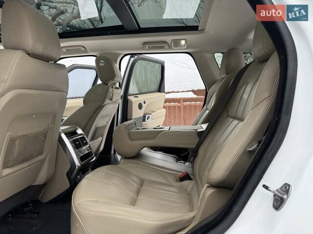 Белый Ленд Ровер Рендж Ровер Спорт, объемом двигателя 3 л и пробегом 170 тыс. км за 26500 $, фото 32 на Automoto.ua