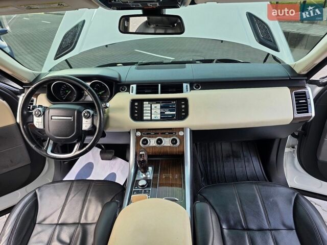 Білий Ленд Ровер Range Rover Sport, об'ємом двигуна 3 л та пробігом 194 тис. км за 23777 $, фото 52 на Automoto.ua