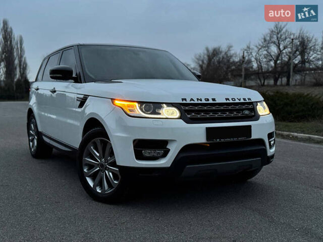 Белый Ленд Ровер Рендж Ровер Спорт, объемом двигателя 2.99 л и пробегом 104 тыс. км за 29500 $, фото 3 на Automoto.ua