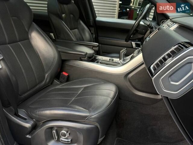 Белый Ленд Ровер Рендж Ровер Спорт, объемом двигателя 3 л и пробегом 261 тыс. км за 26990 $, фото 14 на Automoto.ua