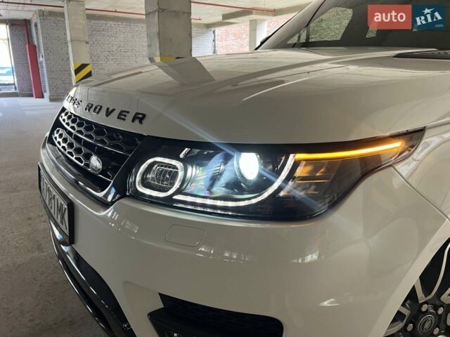 Білий Ленд Ровер Range Rover Sport, об'ємом двигуна 3 л та пробігом 126 тис. км за 29500 $, фото 25 на Automoto.ua