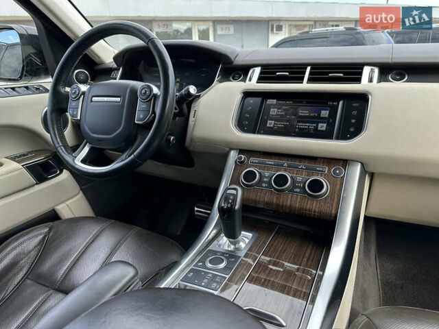 Білий Ленд Ровер Range Rover Sport, об'ємом двигуна 2.99 л та пробігом 164 тис. км за 31999 $, фото 29 на Automoto.ua