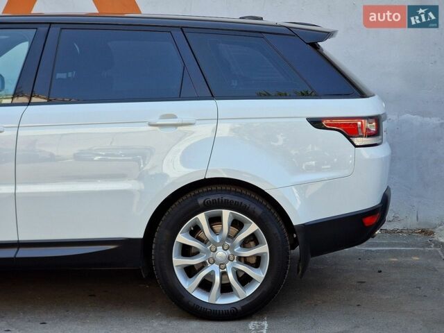 Білий Ленд Ровер Range Rover Sport, об'ємом двигуна 2.99 л та пробігом 99 тис. км за 28490 $, фото 25 на Automoto.ua