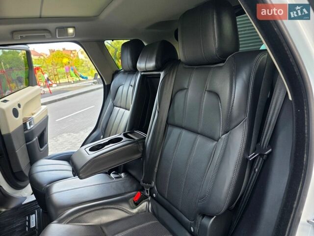 Білий Ленд Ровер Range Rover Sport, об'ємом двигуна 3 л та пробігом 194 тис. км за 23777 $, фото 55 на Automoto.ua