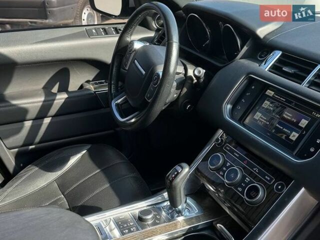 Белый Ленд Ровер Рендж Ровер Спорт, объемом двигателя 3 л и пробегом 195 тыс. км за 20800 $, фото 23 на Automoto.ua