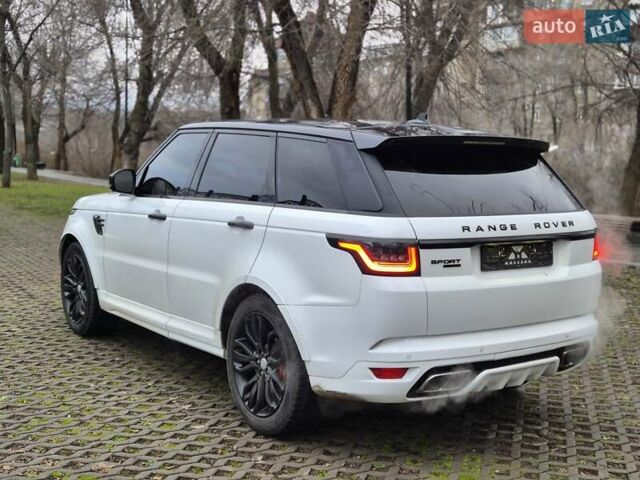 Білий Ленд Ровер Range Rover Sport, об'ємом двигуна 3 л та пробігом 170 тис. км за 27900 $, фото 5 на Automoto.ua