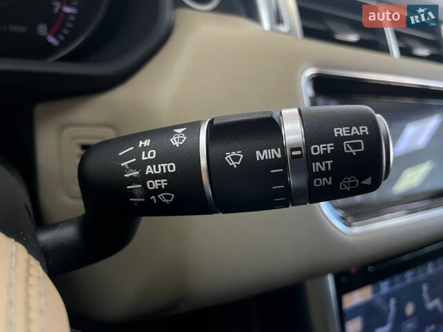 Білий Ленд Ровер Range Rover Sport, об'ємом двигуна 3 л та пробігом 203 тис. км за 22490 $, фото 22 на Automoto.ua