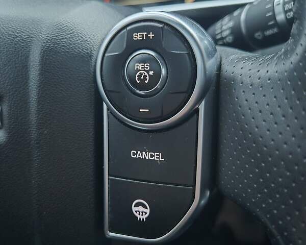 Білий Ленд Ровер Range Rover Sport, об'ємом двигуна 3 л та пробігом 170 тис. км за 27900 $, фото 30 на Automoto.ua