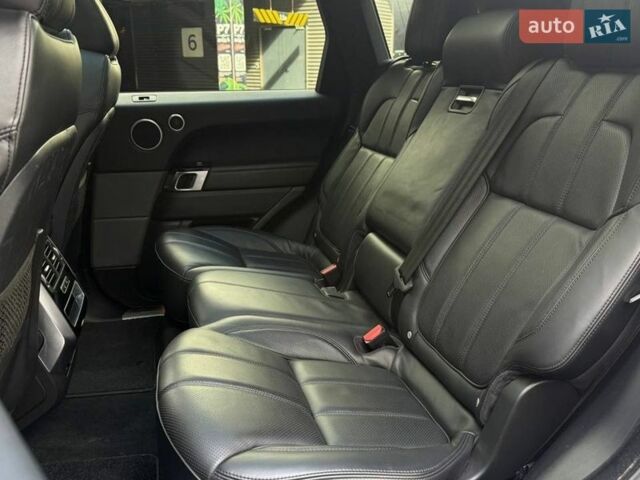 Белый Ленд Ровер Рендж Ровер Спорт, объемом двигателя 3 л и пробегом 261 тыс. км за 26990 $, фото 12 на Automoto.ua