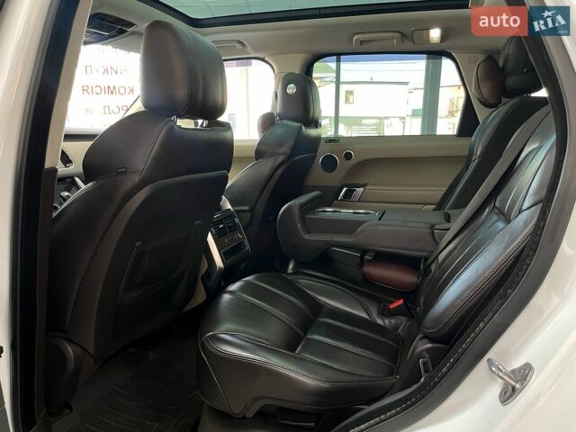 Білий Ленд Ровер Range Rover Sport, об'ємом двигуна 3 л та пробігом 203 тис. км за 22490 $, фото 37 на Automoto.ua