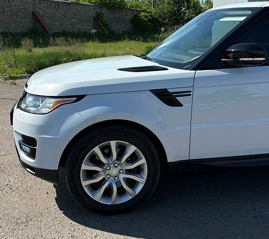 Білий Ленд Ровер Range Rover Sport, об'ємом двигуна 3 л та пробігом 215 тис. км за 22800 $, фото 13 на Automoto.ua