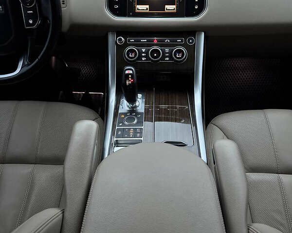 Белый Ленд Ровер Рендж Ровер Спорт, объемом двигателя 2.99 л и пробегом 104 тыс. км за 29500 $, фото 44 на Automoto.ua