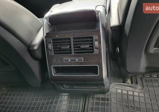 Білий Ленд Ровер Range Rover Sport, об'ємом двигуна 2.99 л та пробігом 215 тис. км за 27000 $, фото 19 на Automoto.ua