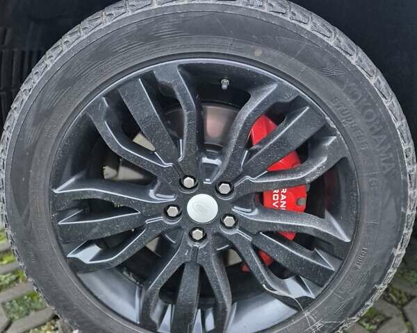 Білий Ленд Ровер Range Rover Sport, об'ємом двигуна 3 л та пробігом 170 тис. км за 27900 $, фото 31 на Automoto.ua