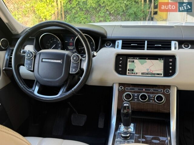 Білий Ленд Ровер Range Rover Sport, об'ємом двигуна 3 л та пробігом 171 тис. км за 22500 $, фото 48 на Automoto.ua