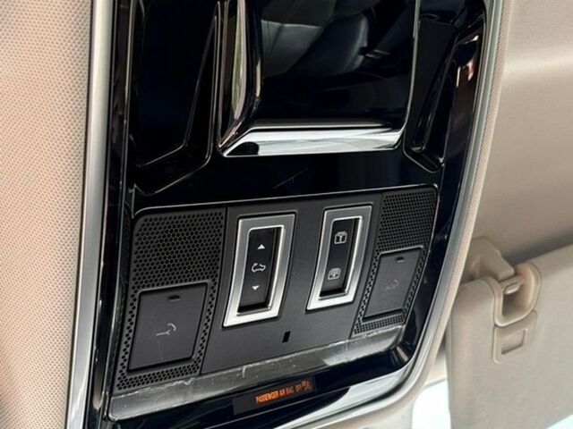 Білий Ленд Ровер Range Rover Sport, об'ємом двигуна 3 л та пробігом 215 тис. км за 22800 $, фото 48 на Automoto.ua