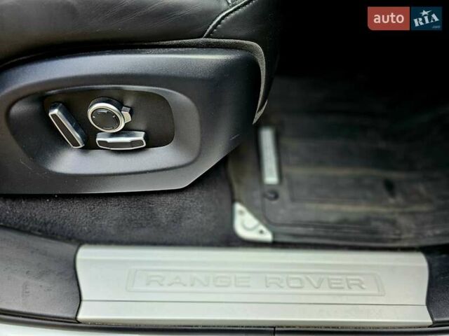 Белый Ленд Ровер Рендж Ровер Спорт, объемом двигателя 2.99 л и пробегом 187 тыс. км за 36500 $, фото 21 на Automoto.ua