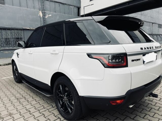 Білий Ленд Ровер Range Rover Sport, об'ємом двигуна 3 л та пробігом 122 тис. км за 37500 $, фото 10 на Automoto.ua