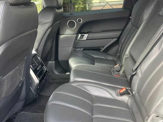 Білий Ленд Ровер Range Rover Sport, об'ємом двигуна 3 л та пробігом 167 тис. км за 29500 $, фото 11 на Automoto.ua