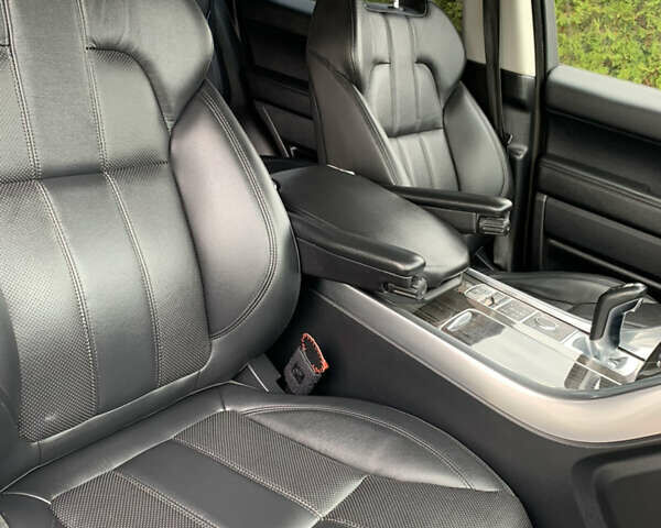 Белый Ленд Ровер Рендж Ровер Спорт, объемом двигателя 2.99 л и пробегом 230 тыс. км за 42000 $, фото 37 на Automoto.ua