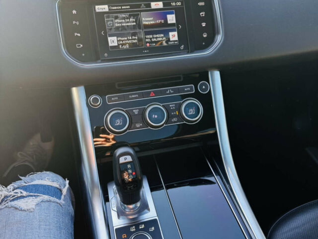 Білий Ленд Ровер Range Rover Sport, об'ємом двигуна 2.99 л та пробігом 145 тис. км за 35999 $, фото 14 на Automoto.ua