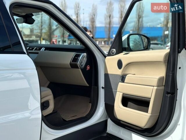 Белый Ленд Ровер Рендж Ровер Спорт, объемом двигателя 3 л и пробегом 181 тыс. км за 29500 $, фото 27 на Automoto.ua