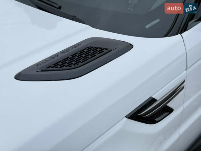 Белый Ленд Ровер Рендж Ровер Спорт, объемом двигателя 3 л и пробегом 187 тыс. км за 28500 $, фото 11 на Automoto.ua