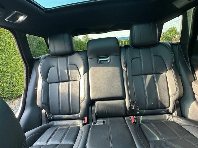 Білий Ленд Ровер Range Rover Sport, об'ємом двигуна 3 л та пробігом 112 тис. км за 25999 $, фото 94 на Automoto.ua