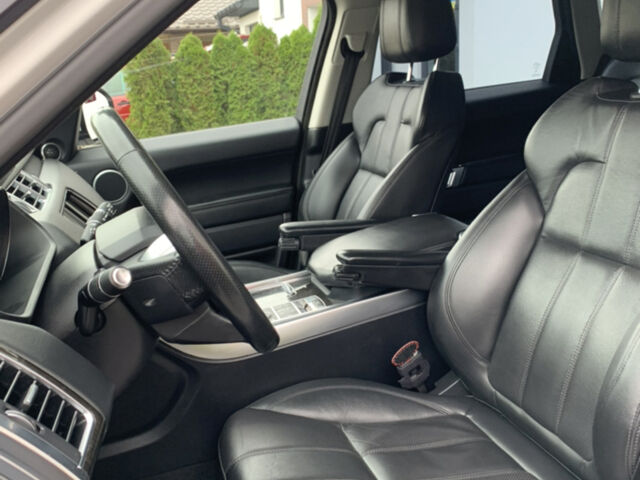 Білий Ленд Ровер Range Rover Sport, об'ємом двигуна 2.99 л та пробігом 230 тис. км за 42000 $, фото 33 на Automoto.ua
