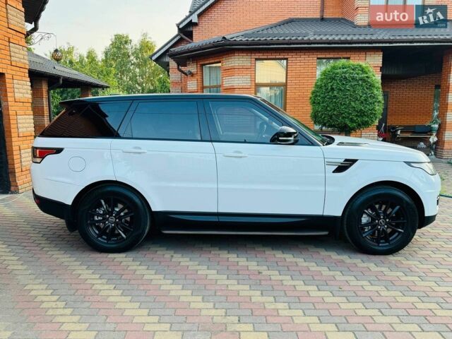 Білий Ленд Ровер Range Rover Sport, об'ємом двигуна 2.99 л та пробігом 170 тис. км за 35800 $, фото 6 на Automoto.ua