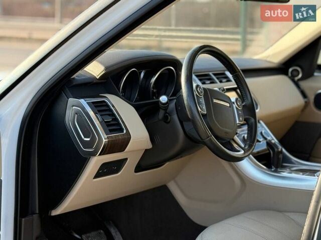 Белый Ленд Ровер Рендж Ровер Спорт, объемом двигателя 2.99 л и пробегом 187 тыс. км за 27500 $, фото 8 на Automoto.ua