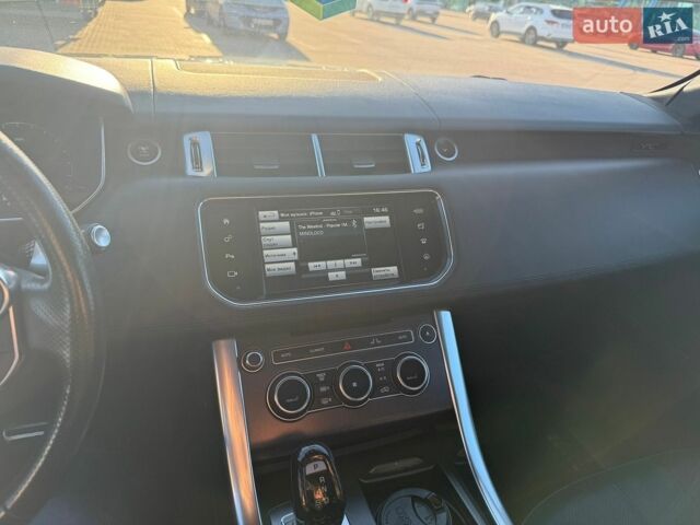 Білий Ленд Ровер Range Rover Sport, об'ємом двигуна 3 л та пробігом 131 тис. км за 29000 $, фото 15 на Automoto.ua